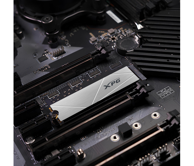 ADATA 1TB M.2 PCIe Gen4 NVMe GAMMIX S60 Blade - 1221739 - zdjęcie 5